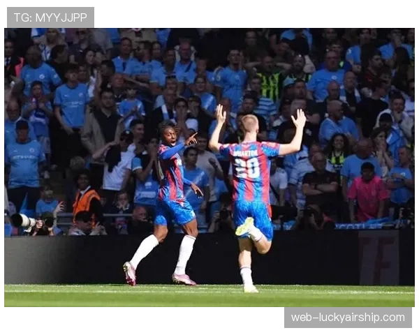 纽卡斯尔3-2逆转水晶宫，积分暂时超越热刺升至第四